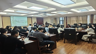 片仔癀化妆品公司开展“缅怀革命英烈 文明祭扫寄哀思”主题党日活动